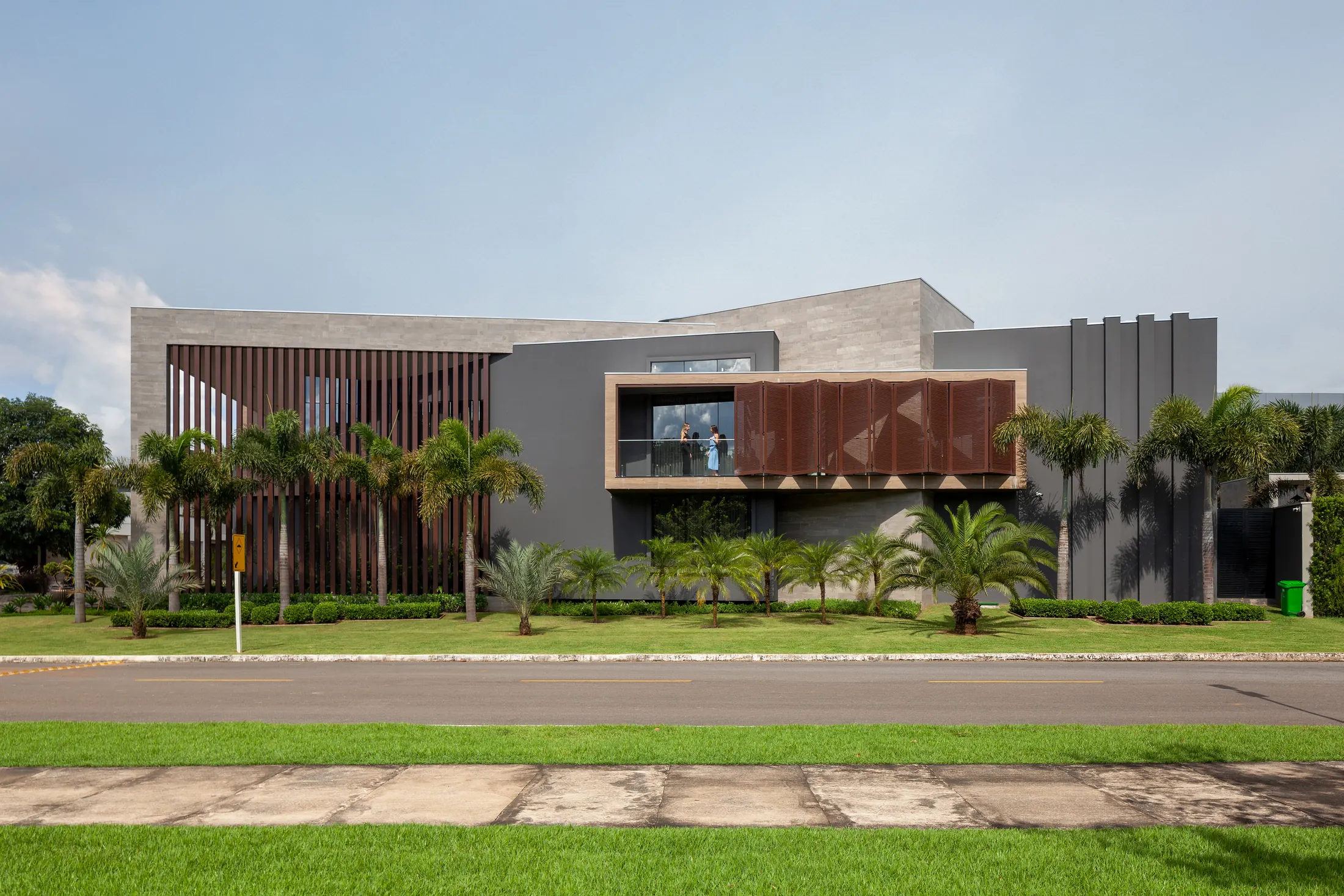 Fachada residencial panorâmica